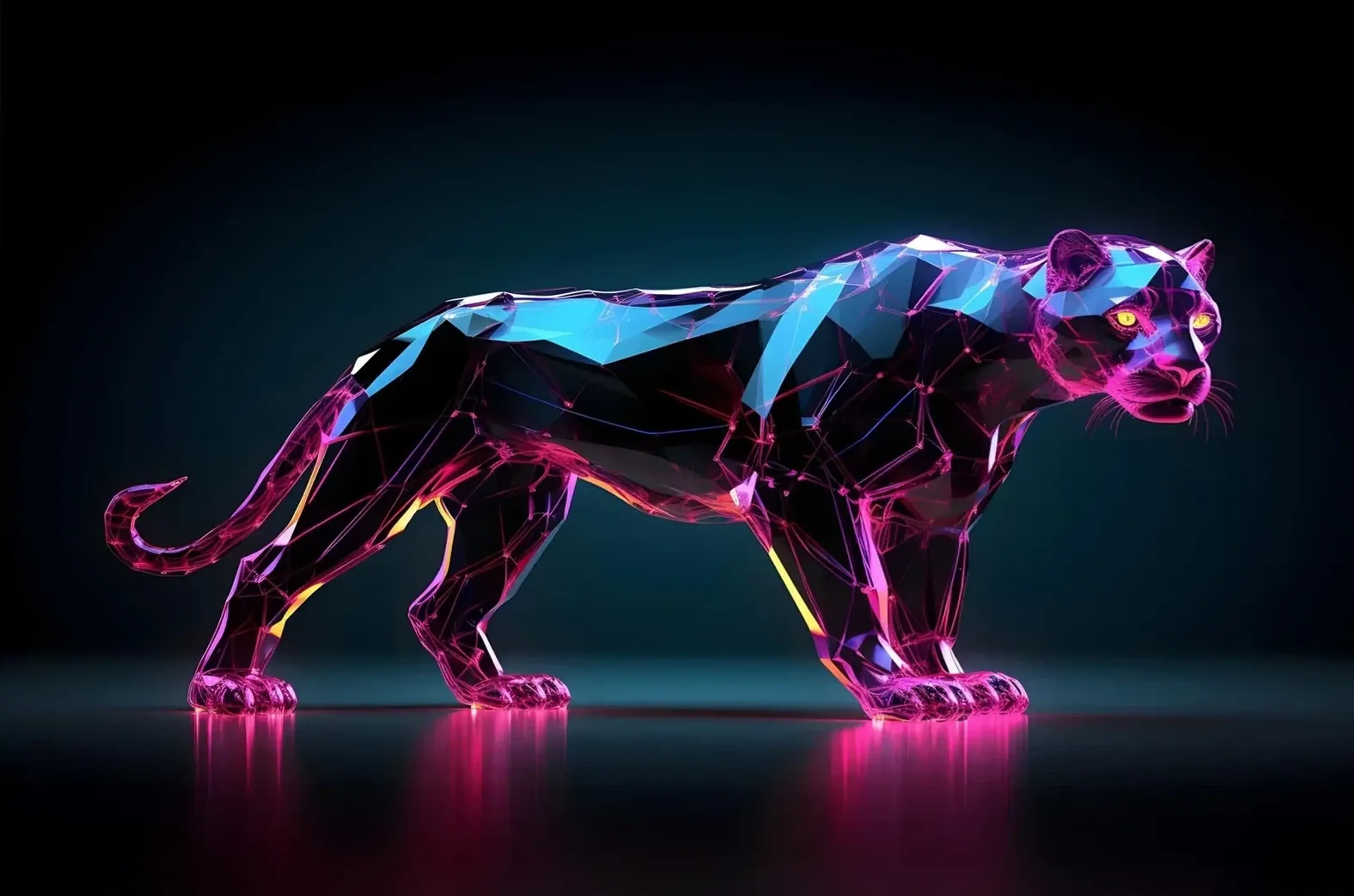 Ein Panther aus schwarzen und türkisfarbenen Facetten mit pinken Linien und gelben Augen auf spiegelndem Boden.