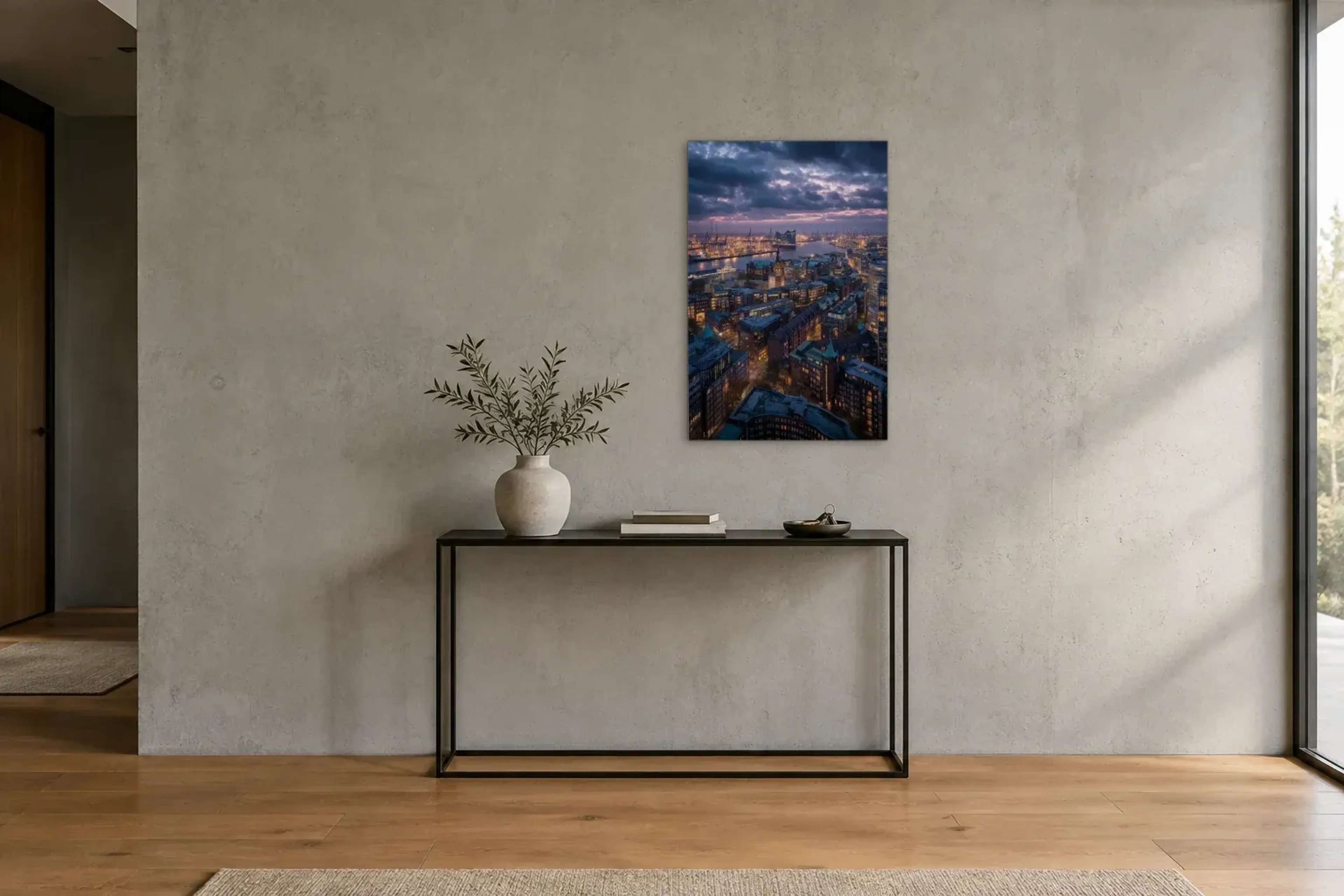 Hamburg in der Dämmerung als Wandbild über einer 120-cm-Konsole