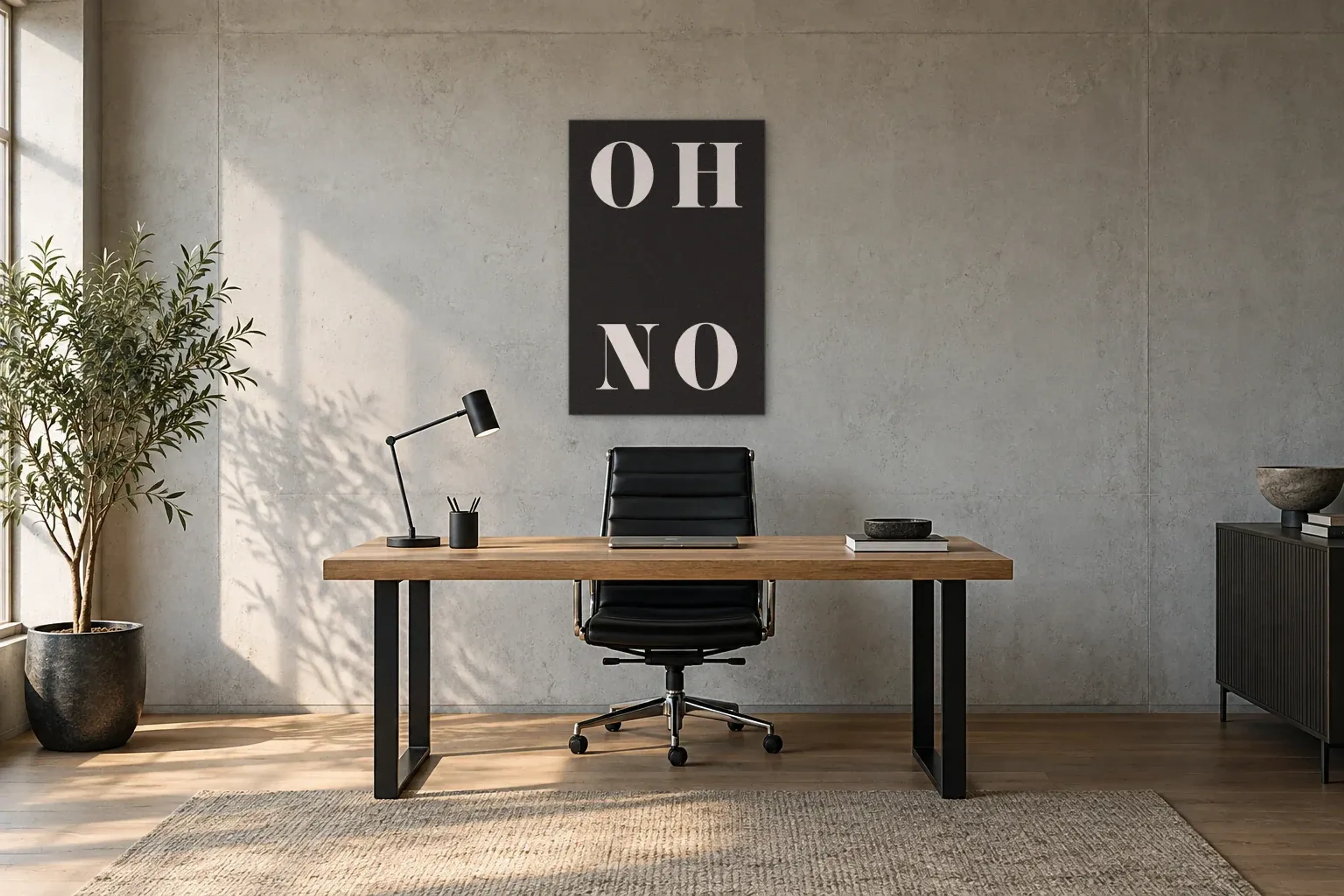 OH NO Schwarz Weiß als Wandbild über einem 160-cm-Schreibtisch