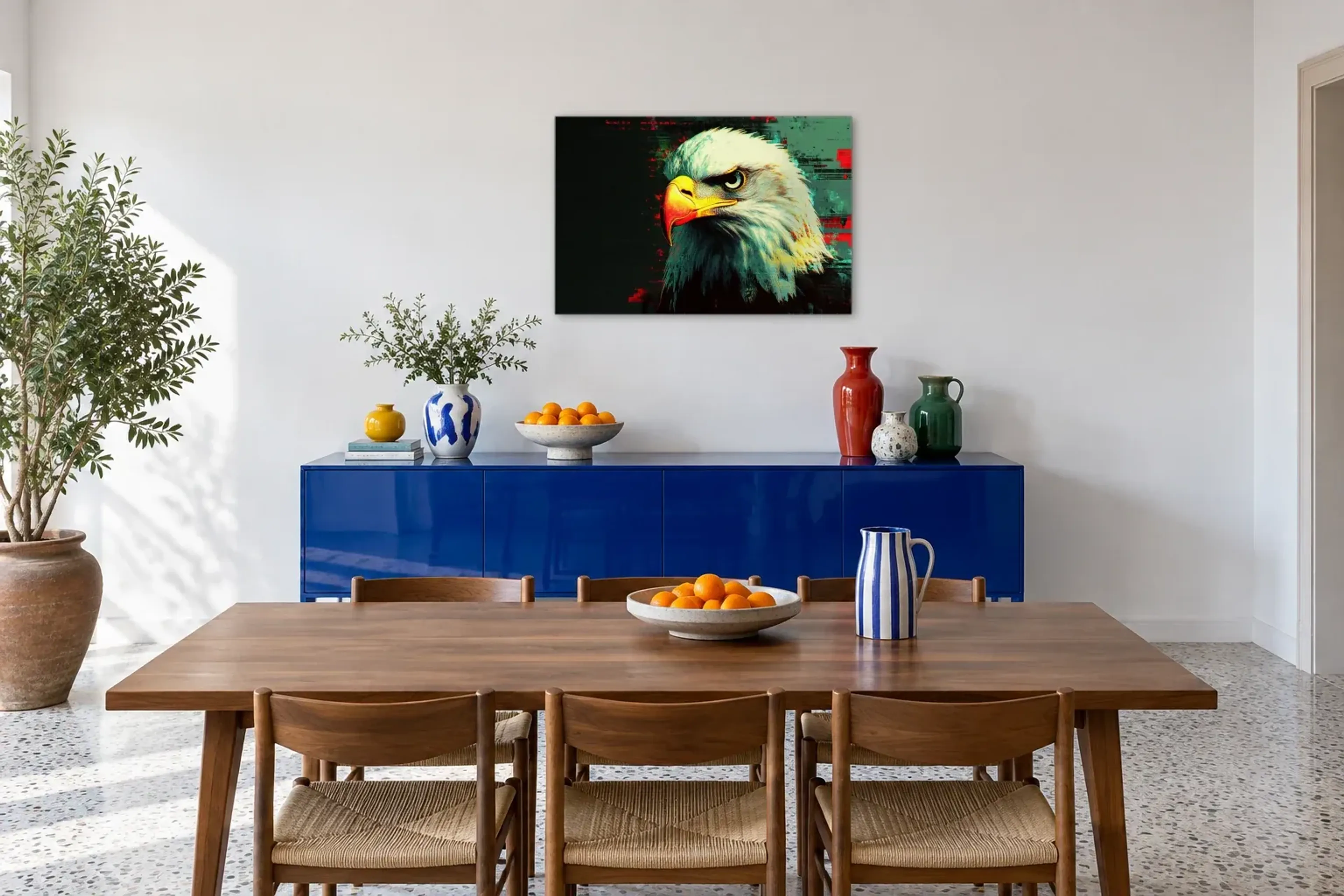 Adler in Türkis als Wandbild über einem 180-cm-Sideboard
