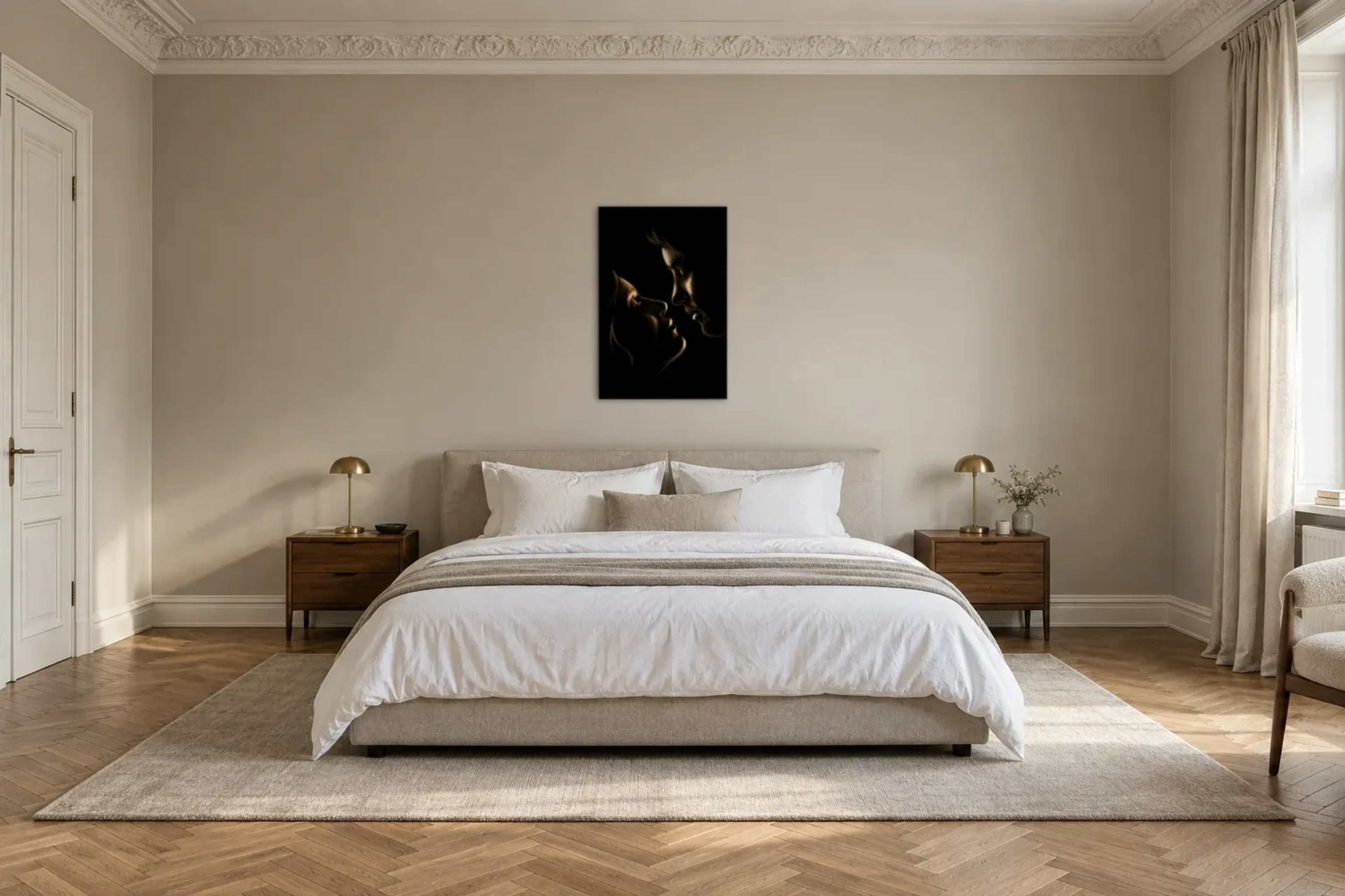 Nähe im Dunkeln als Wandbild über einem 180-cm-Bett