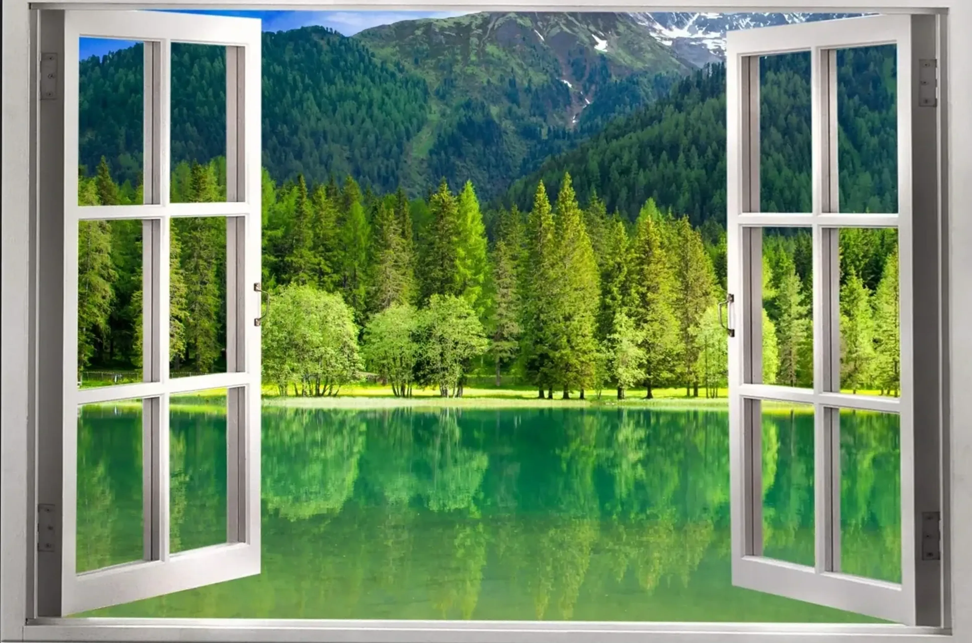 Grüner See im Gebirge – Motiv als Wandbild auf Holz