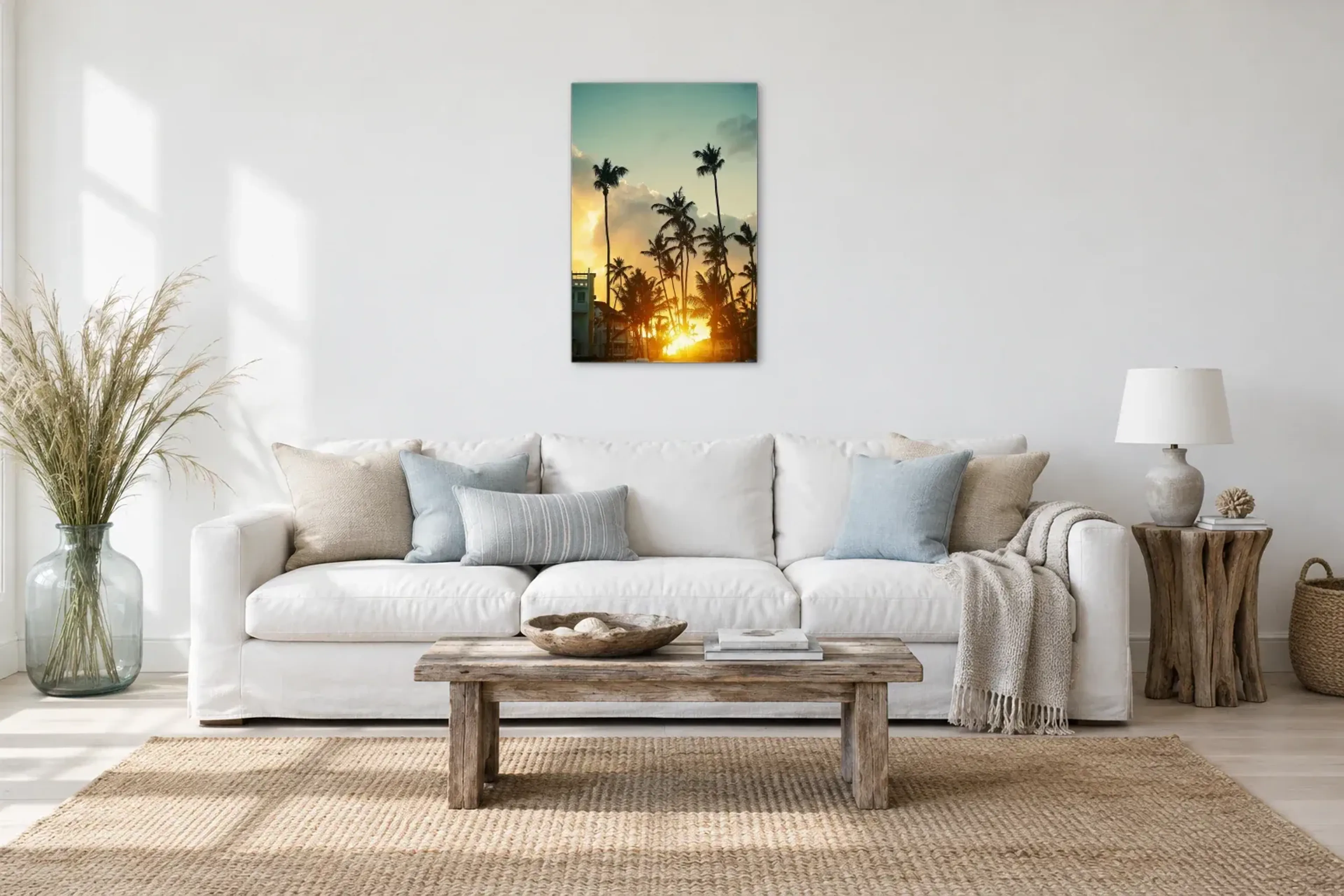 Miami Sonnenuntergang als Wandbild über einem 220-cm-Sofa