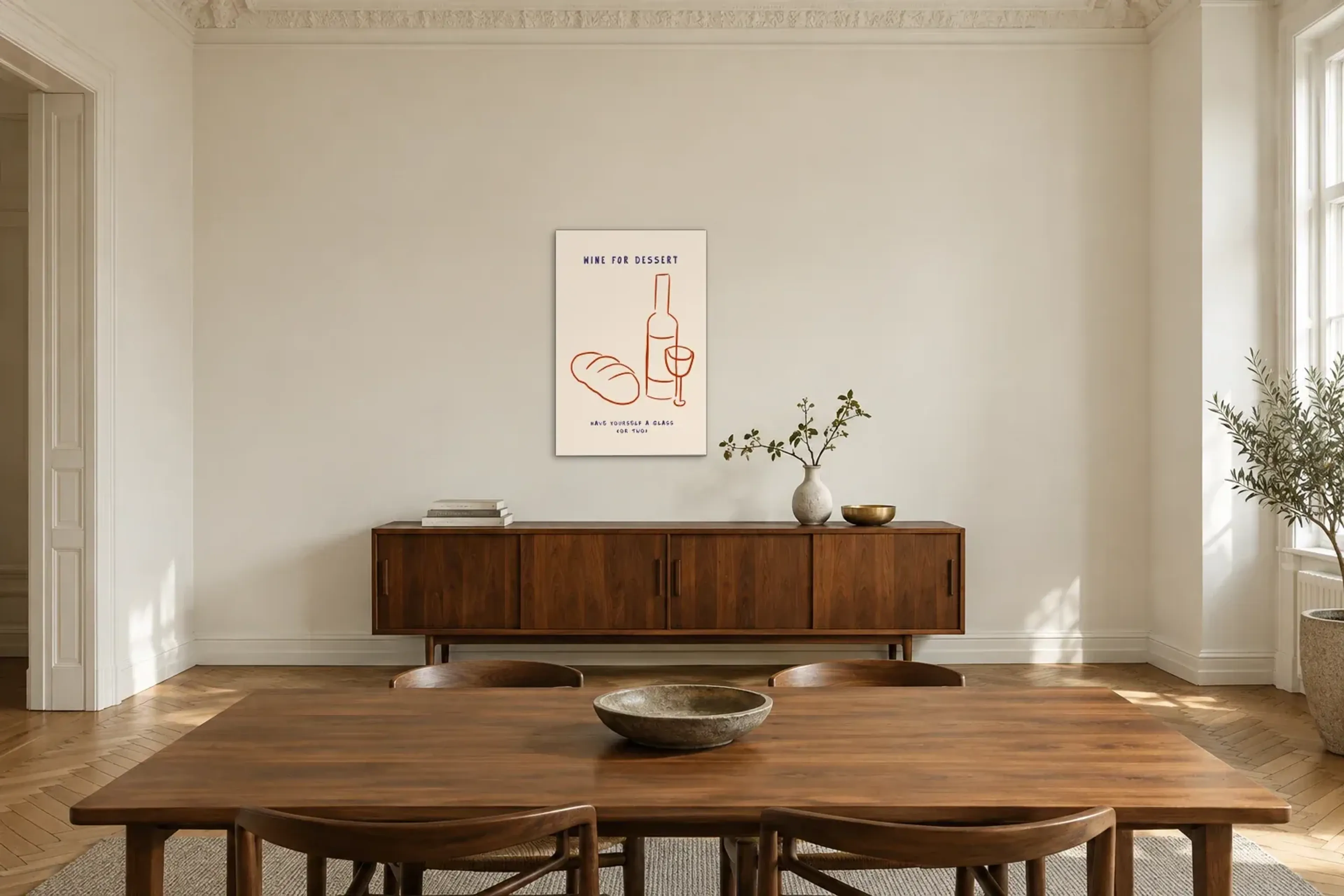 Wein und Brot als Wandbild über einem 200-cm-Sideboard