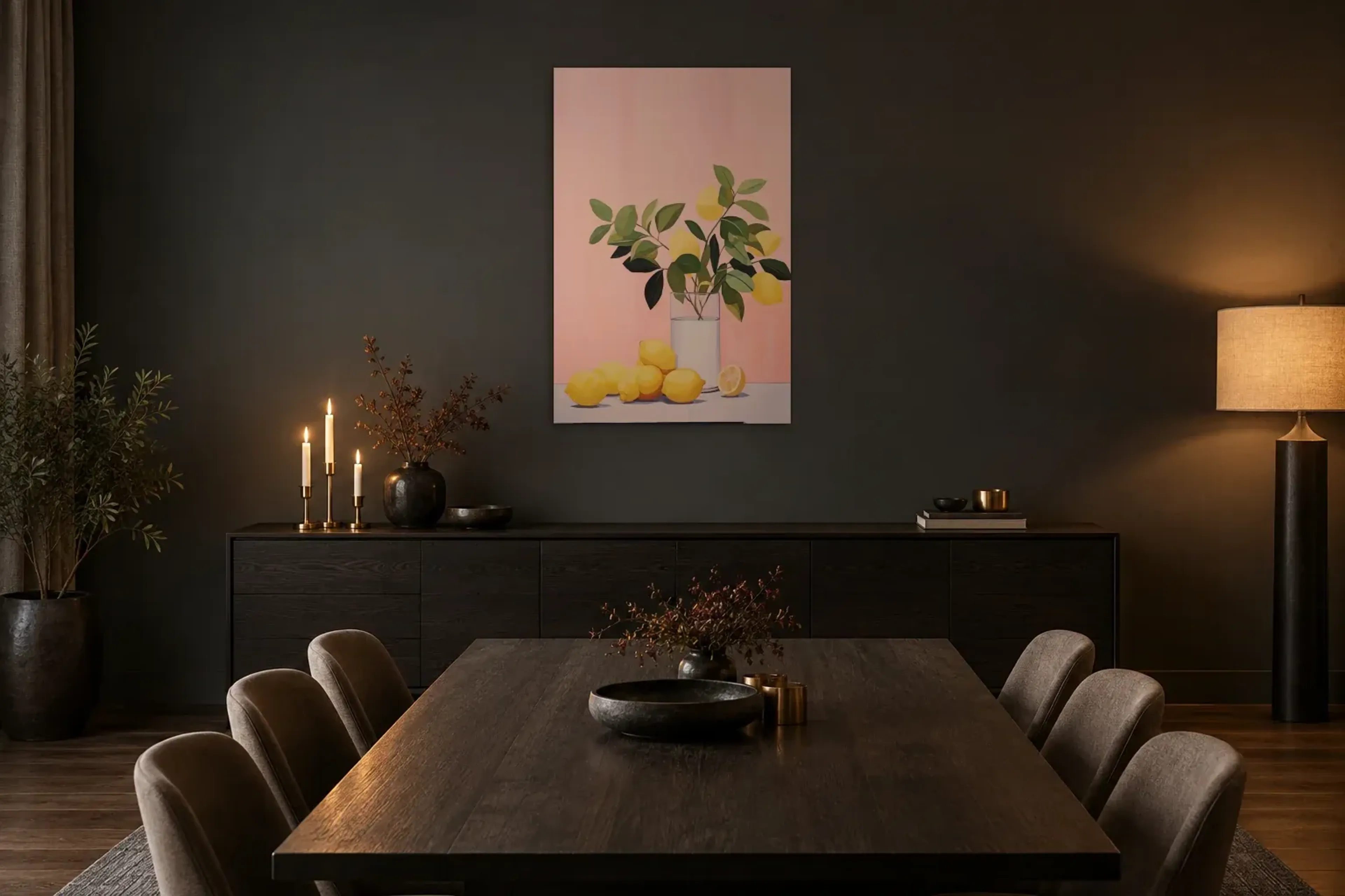 Zitronenzweige im Glas als Wandbild über einem 180-cm-Sideboard