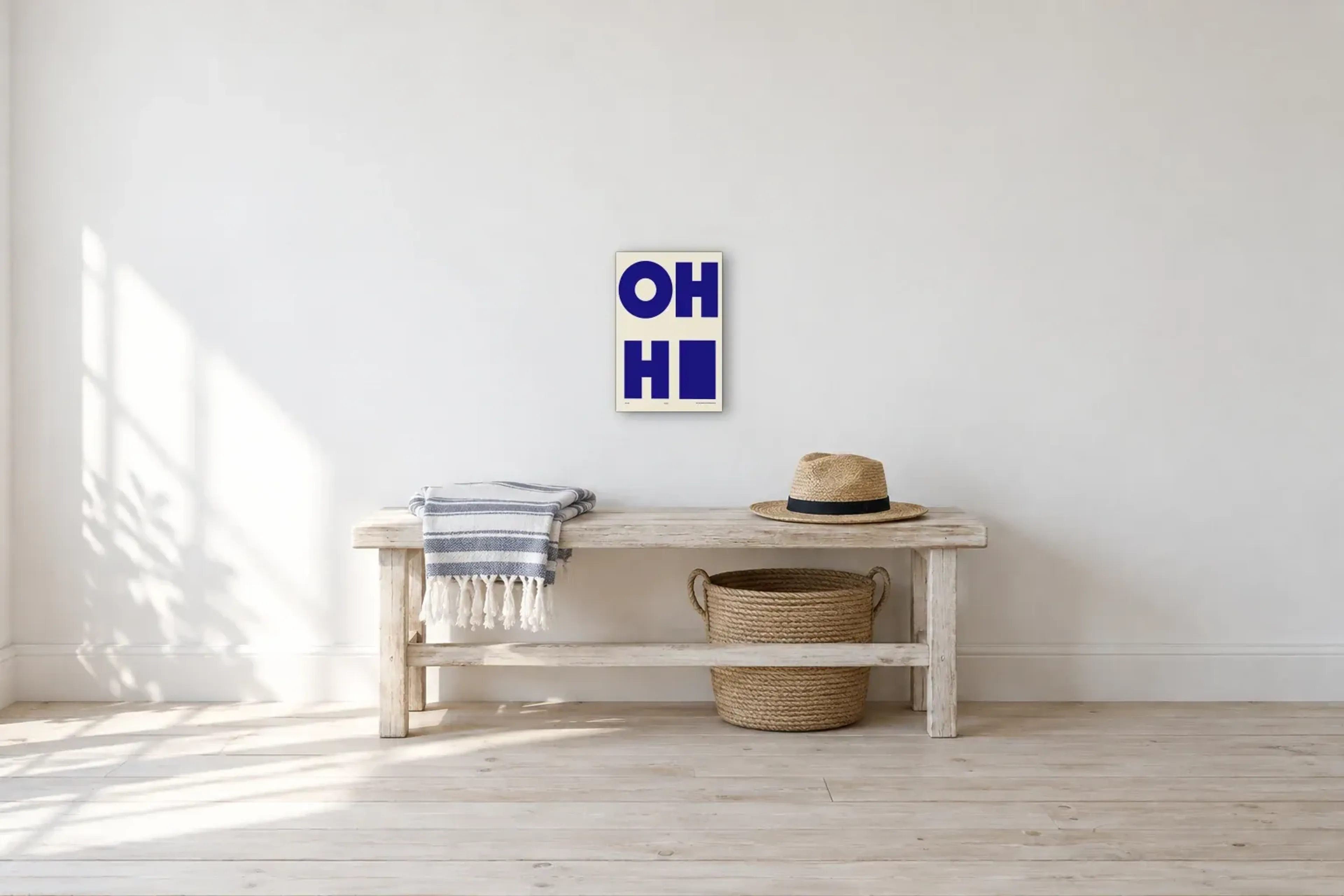 Oh in Blau als Wandbild über einer 100-cm-Bank