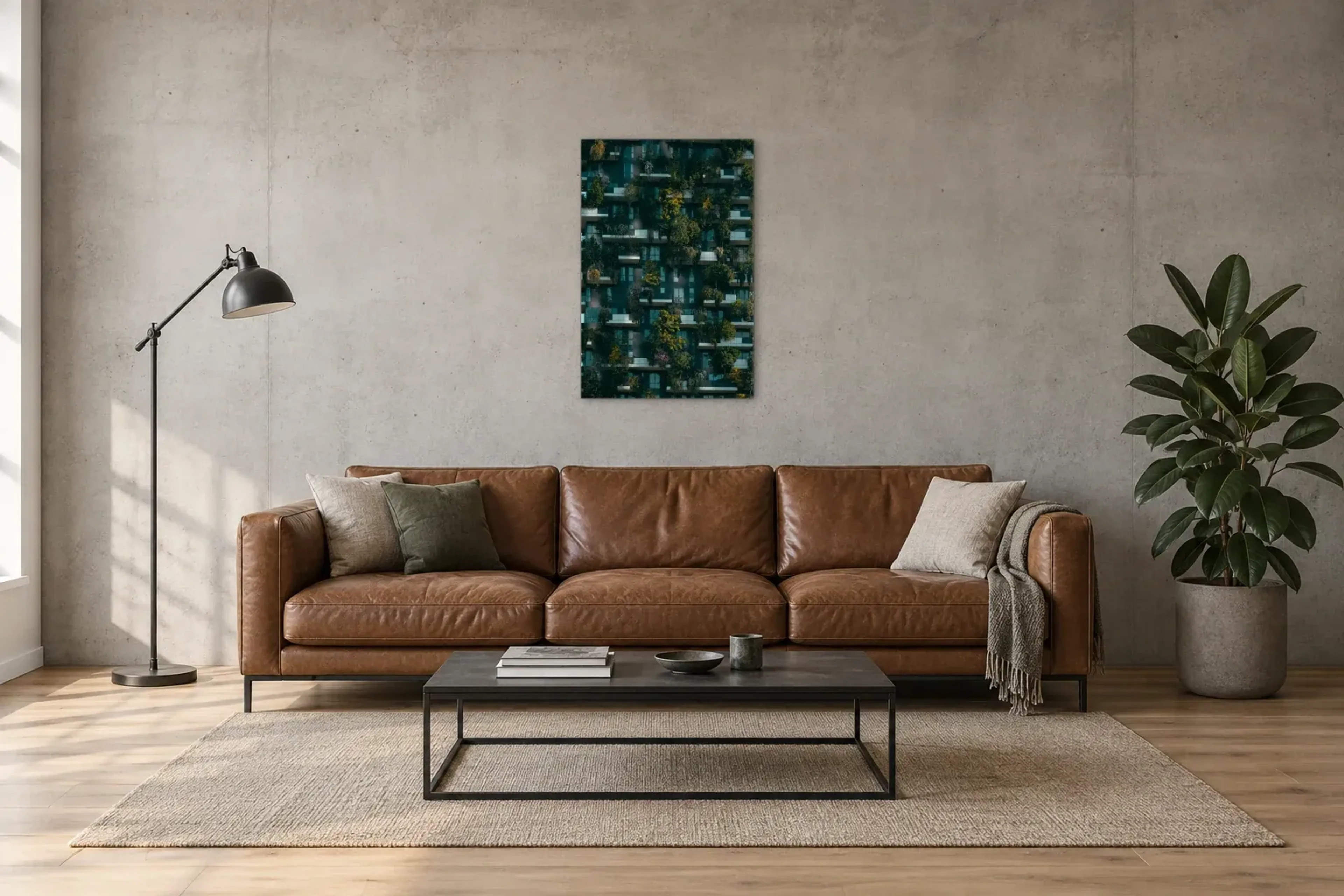 Grüne Fassade als Wandbild über einem 220-cm-Sofa