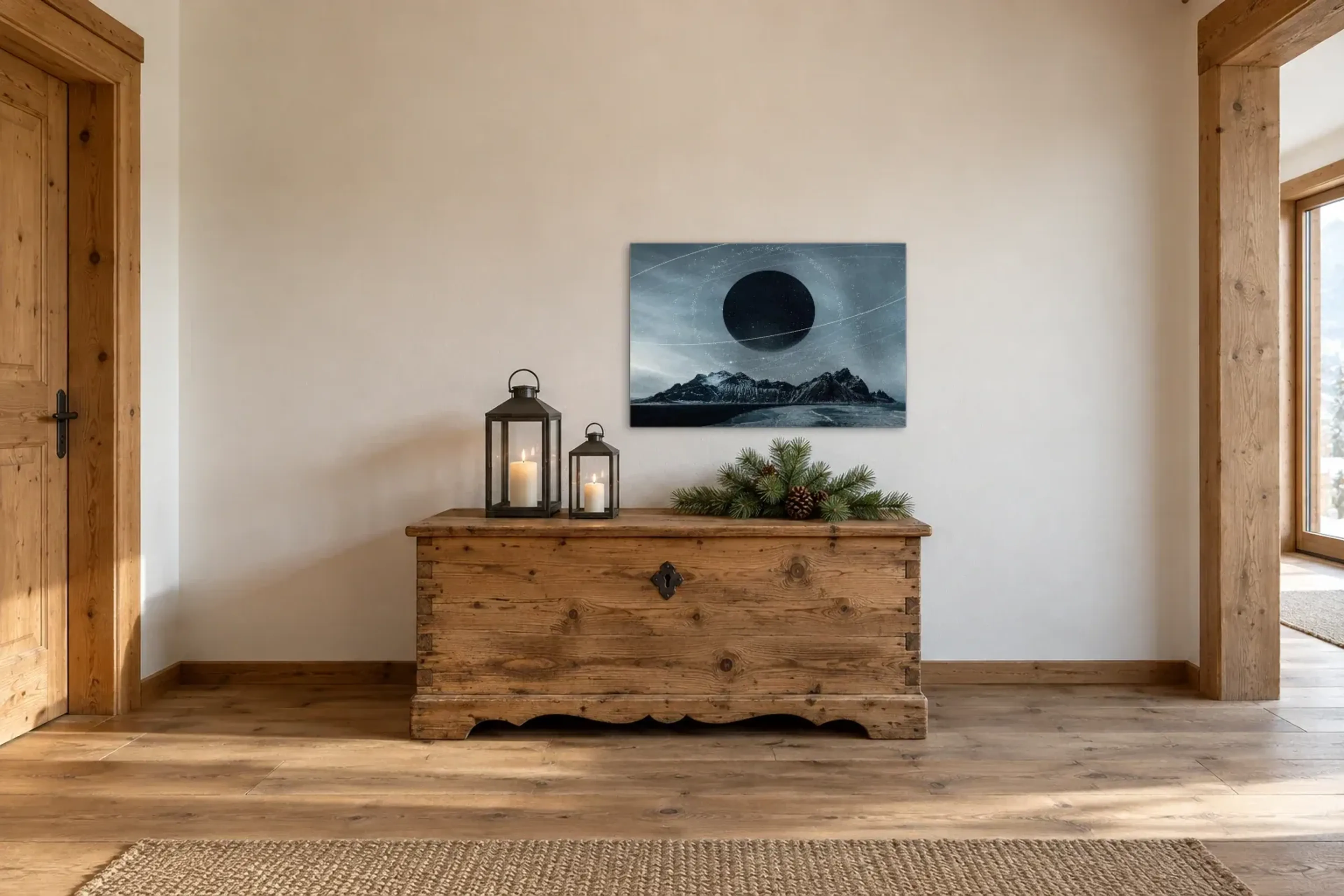 Dunkler Planet über Bergen als Wandbild über einer 140-cm-Truhe