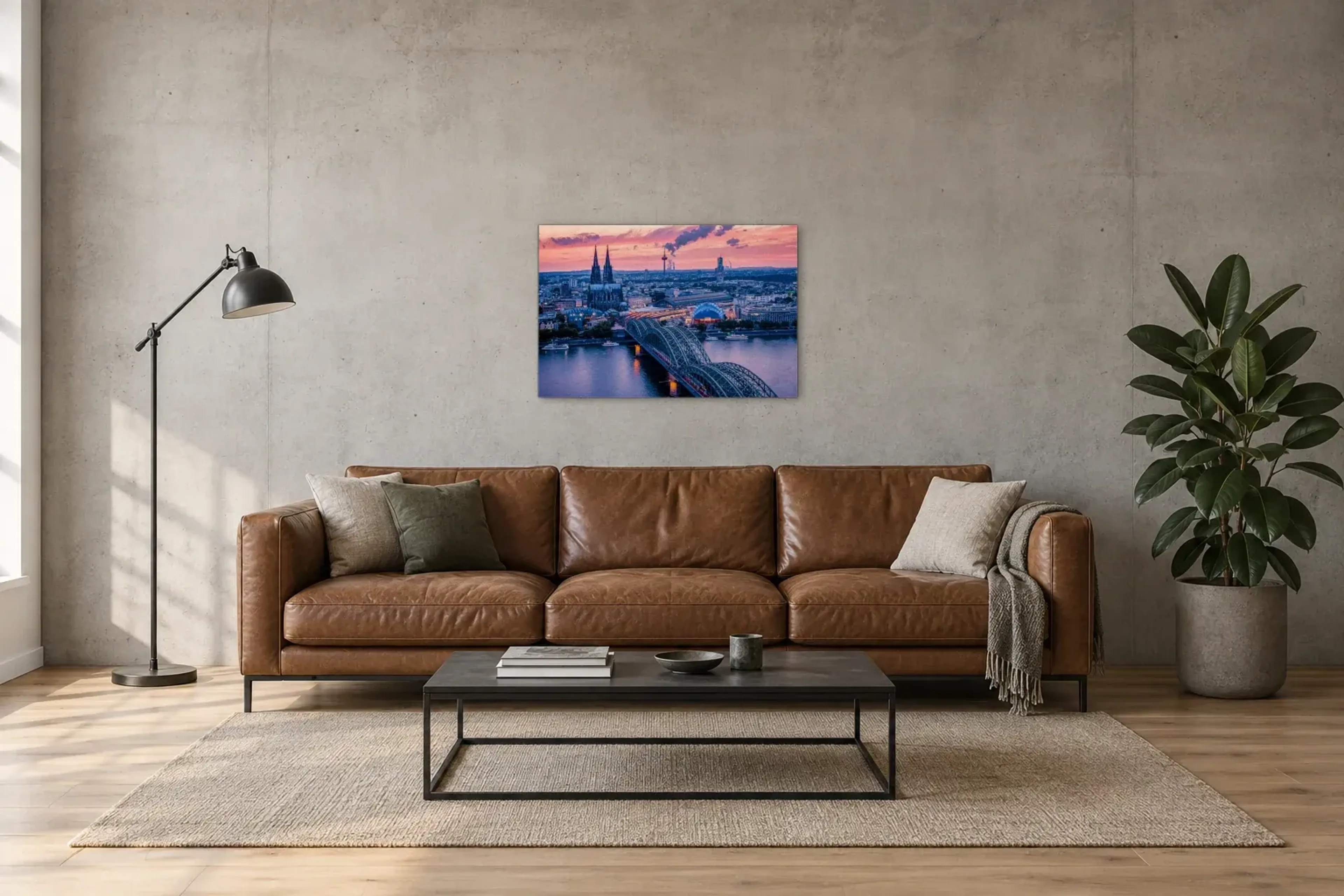 Köln im Abendlicht als Wandbild über einem 220-cm-Sofa