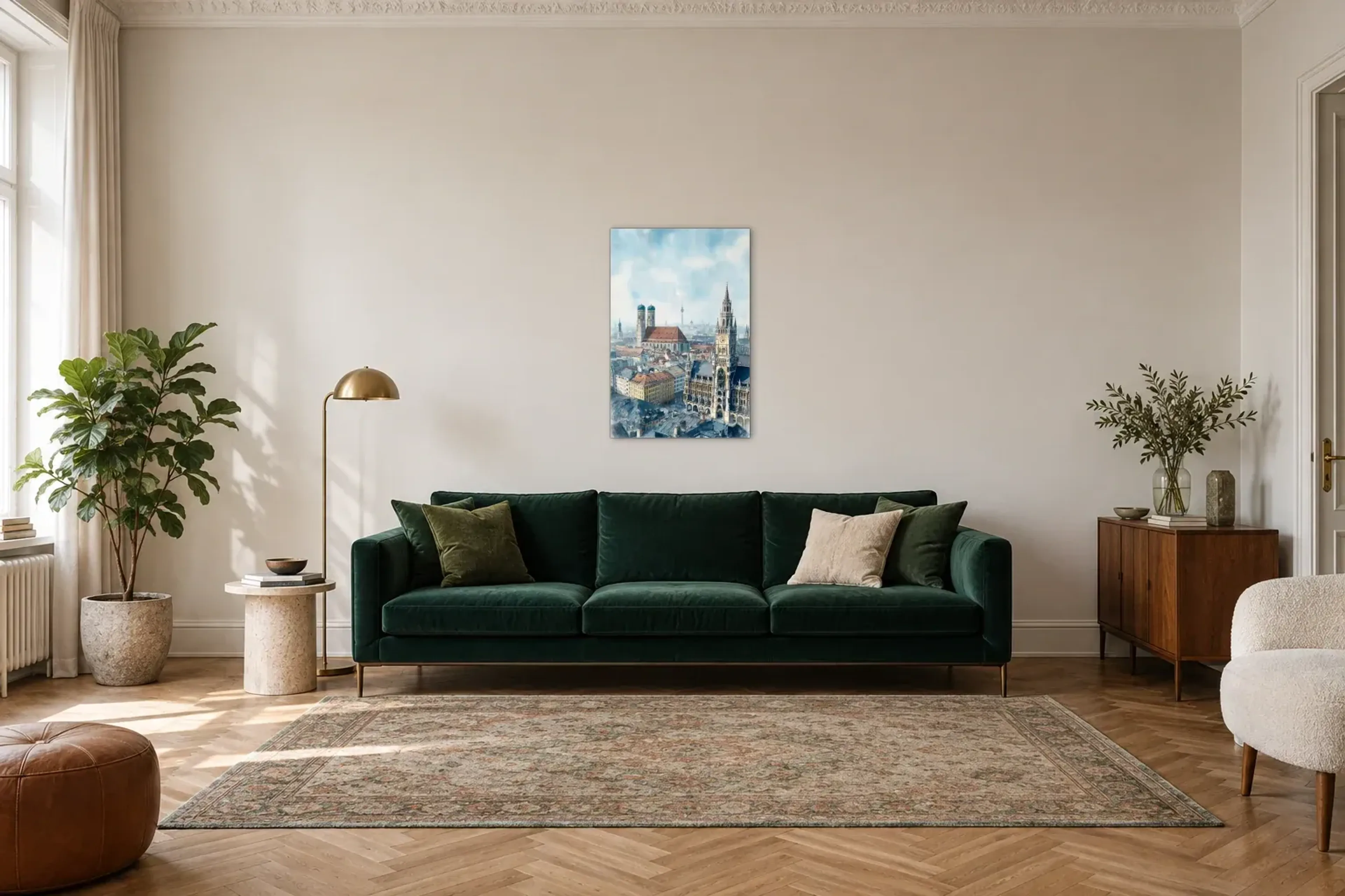 München unter hellem Himmel als Wandbild über einem 220-cm-Sofa