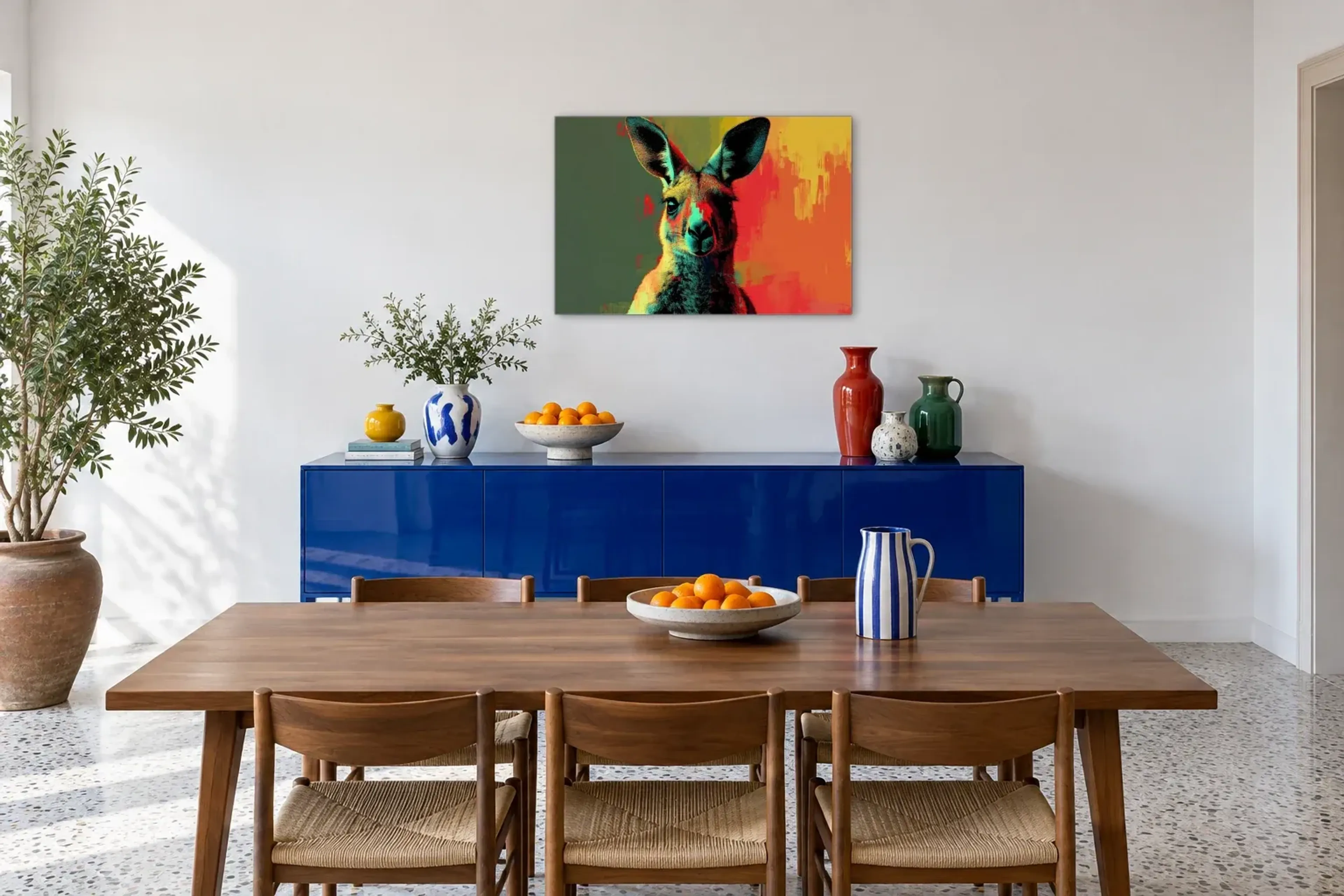 Känguru in Türkis als Wandbild über einem 180-cm-Sideboard