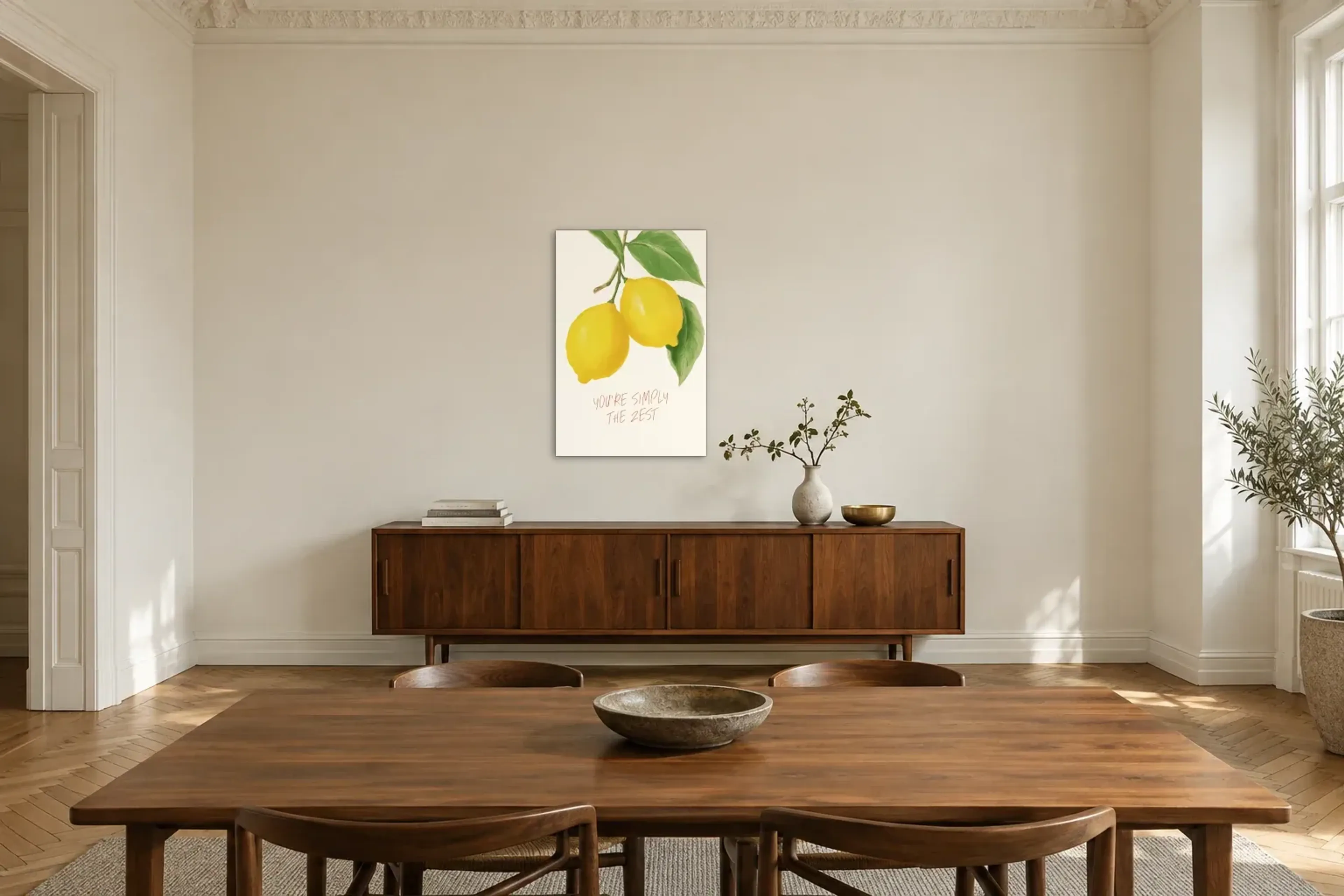 Zitronen mit Schriftzug als Wandbild über einem 200-cm-Sideboard